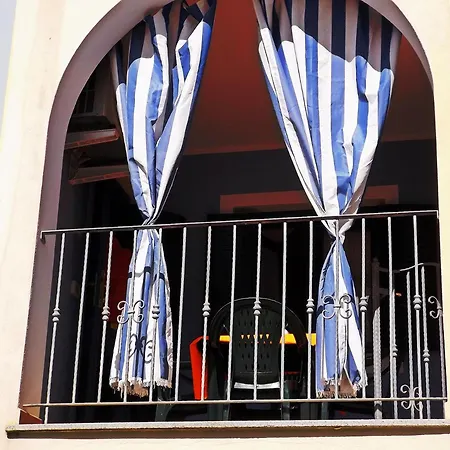 Sea Paradise Apartman *
